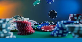 Ikon permainan slot online populer di 9koi dengan suasana neon
